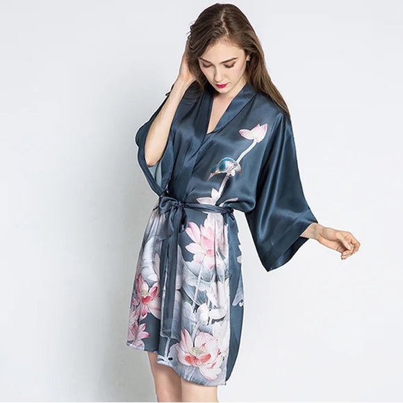 Kim & Ono Washable Silk Kimono - OS - Picture 6 of 13